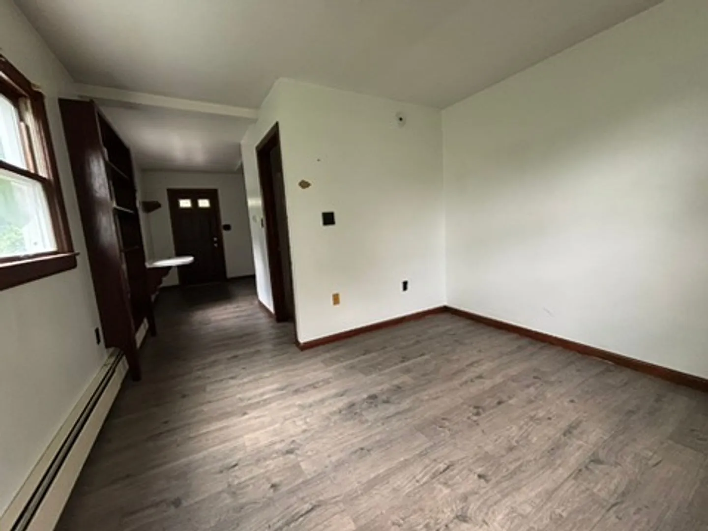 Studio Apartment | 1 Bed | 1 Bath - Great Value — Photo 4