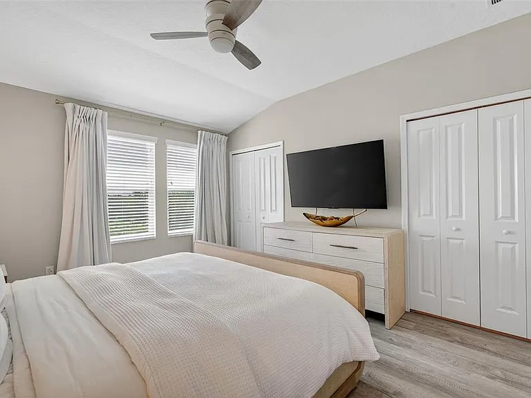 2419 Foggy Creek Cir — Photo 26