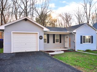40 Barry Rd, Coventry, CT 06238