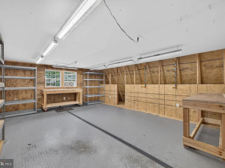 6443 Walters Woods Dr — Photo 78