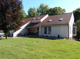 22 Rinehart Ln, Waynesburg, PA 15370