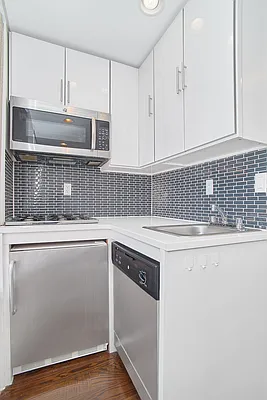 Rented by Living New York | media 4