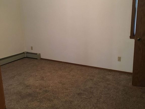 4th image of 1066 Harwood Ave APT 8