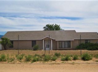 55 Cereza Cir, Los Lunas, NM 87031