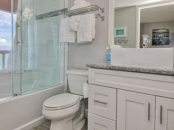 4th image of 1340 Gulf Blvd APT 9C