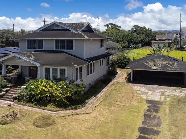52 Kuahiwi Ave, Wahiawa, HI 96786
