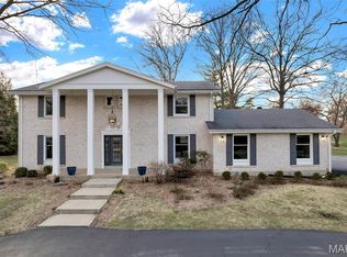 78 Meadowbrook Country Club Est, Ballwin, MO 63011