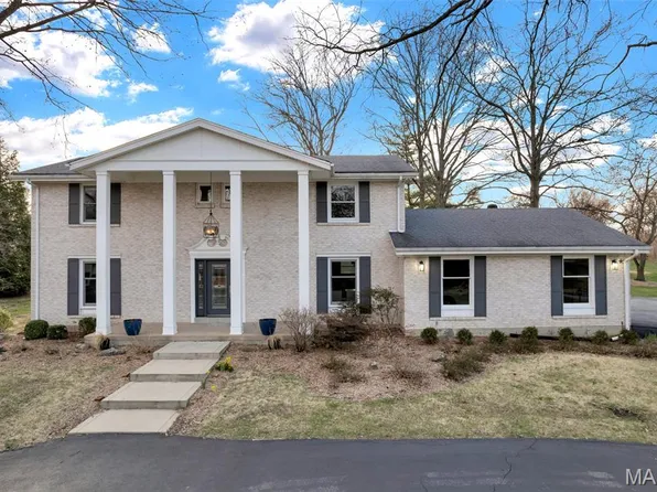 78 Meadowbrook Country Club Est, Ballwin, MO 63011