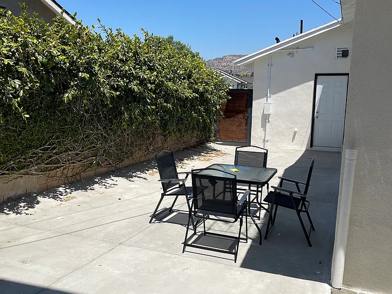 7911 Royer Ave — Photo 19