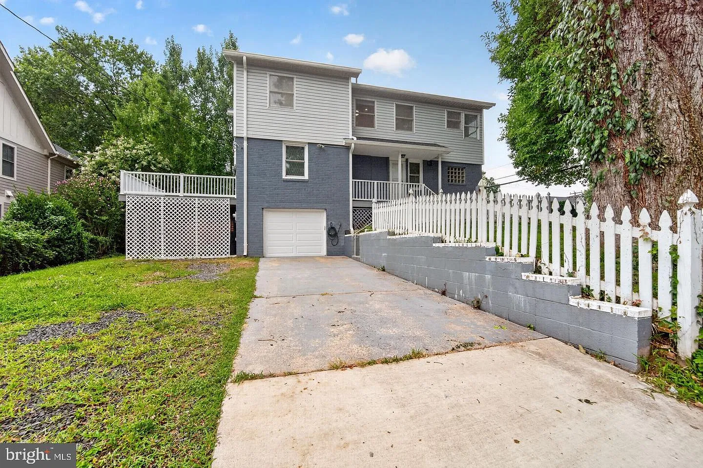 3 bed, 4.0 bath, 2707 sqft, $5,400 — Photo 3