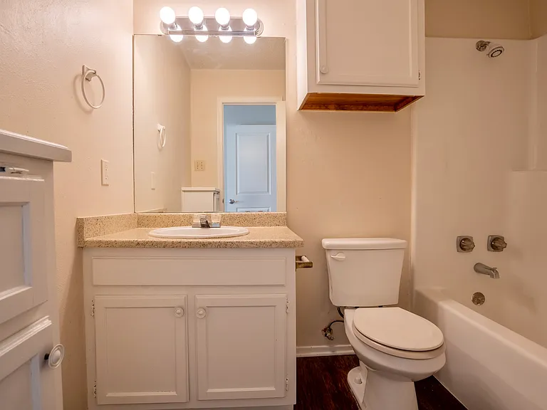 4533 Bermuda Dr — Photo 12
