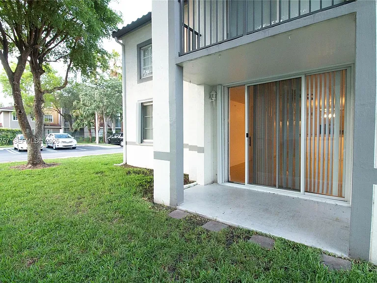 4500 NW 107th Ave #1089 — Photo 3