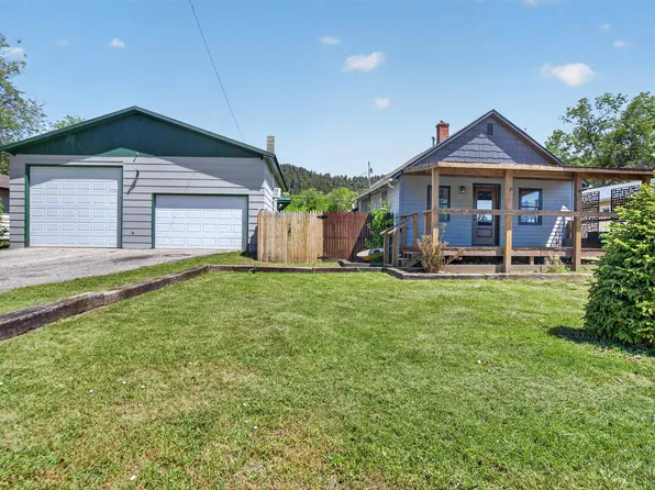 1945 Williams St, Sturgis, SD 57785