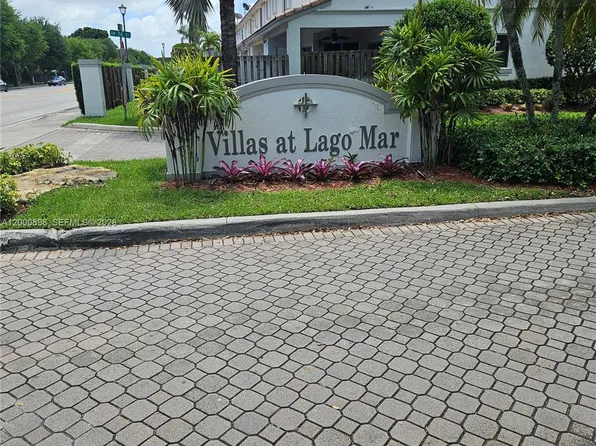 7378 SW 162nd Pl, Miami, FL 33193