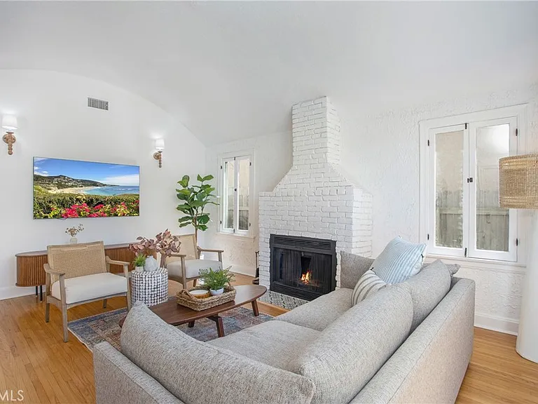 134 Prospect Ave — Photo 3