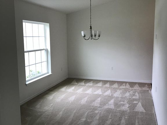 5th image of 2311 SW Kent Cir
