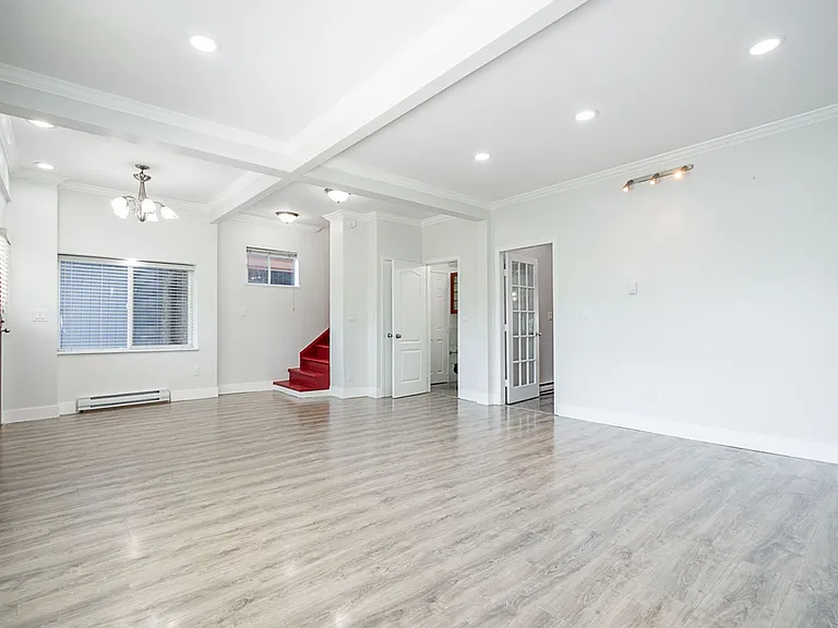 2915 W 5th Ave — Photo 4