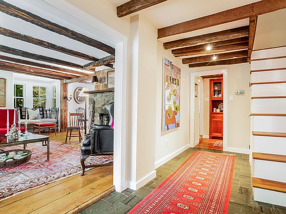 3435 Morehouse Highway