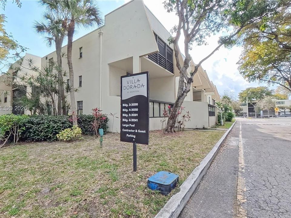 1st image of 20300 W Country Club Dr #Penthouse 18-3