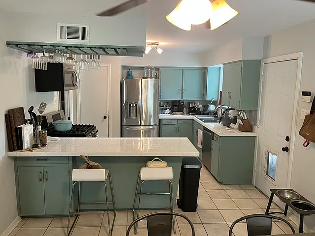 2140 Springhill St — Photo 5