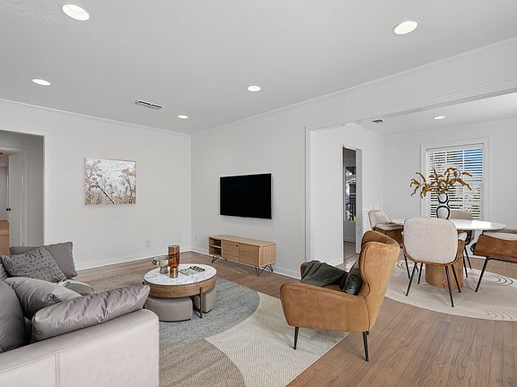 2nd image of 4028 Boyd Ave
