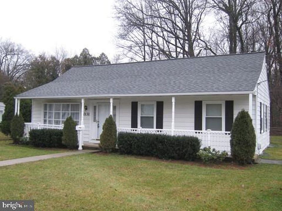 1st image of 2131 Pimmit Dr