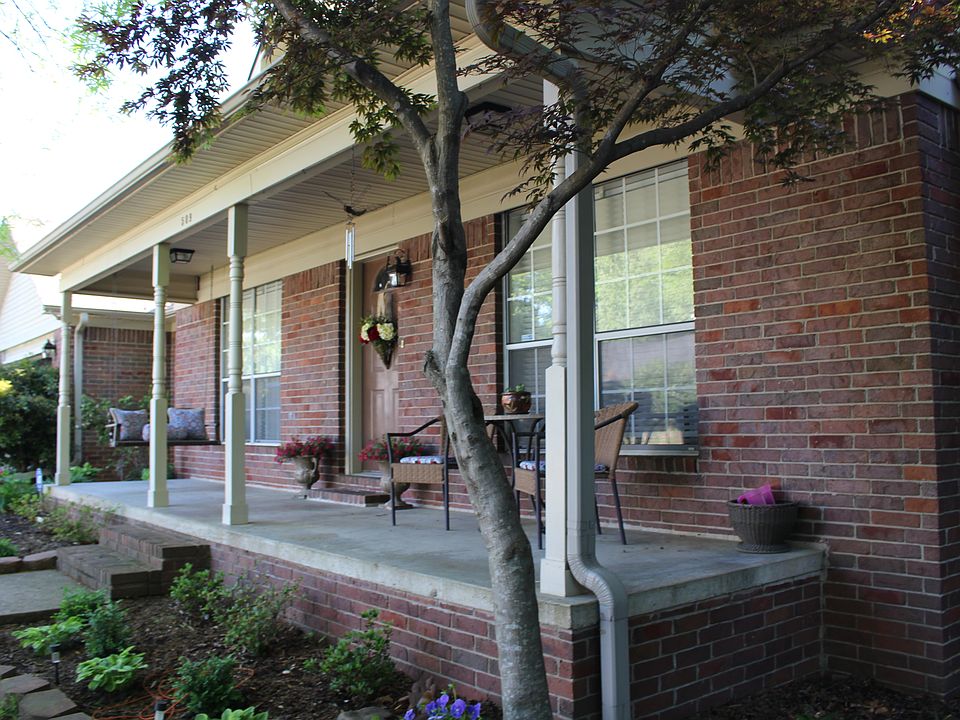 1st image of 509 S Durant Ave