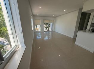 641 Espanola Way APT 14, Miami Beach, FL 33139
