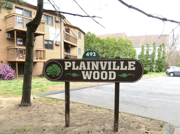 492 East Street APT 13, Plainville, CT 06062