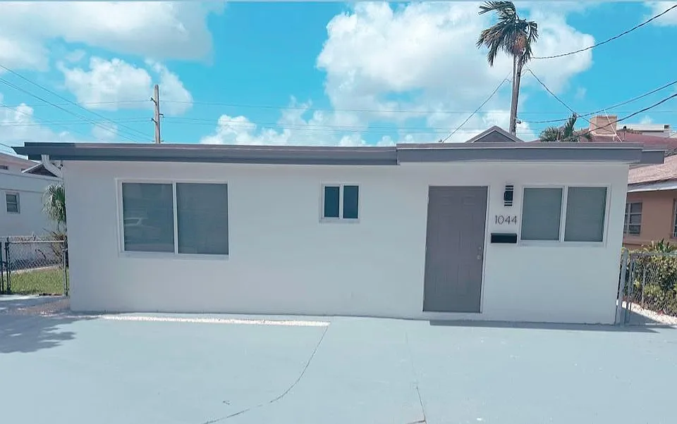 SW 28th Ave