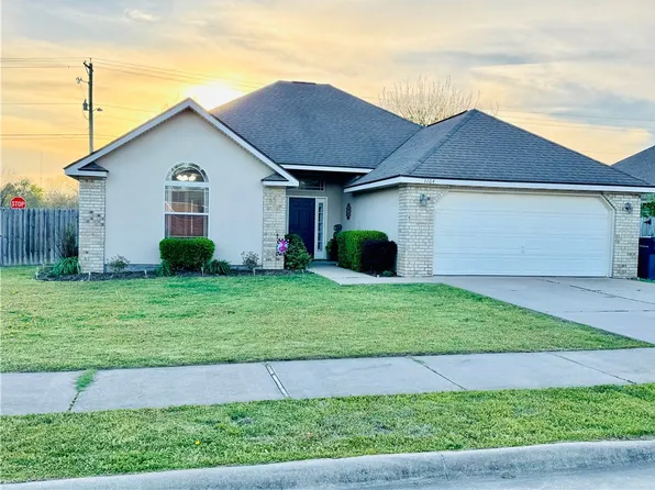 1104 Lavona Ln, Siloam Springs, AR 72761