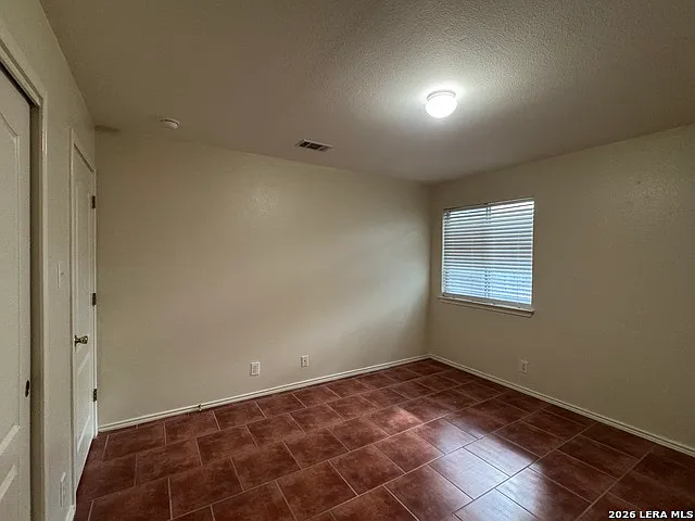9803 Sandie — Photo 27