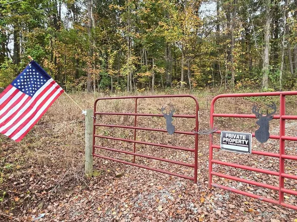 528 Sunfish Creek Rd, Piketon, OH 45661