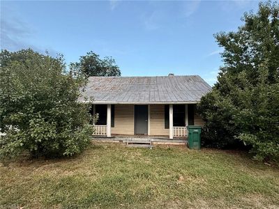 999 Robbins Cir, Lexington, NC, 27292