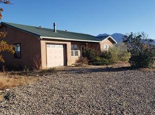 189 Blueberry Hill Rd, El Prado, NM 87529