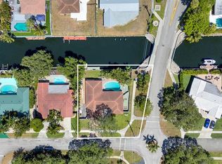 701 W Royal Palm Rd, Boca Raton, FL 33486