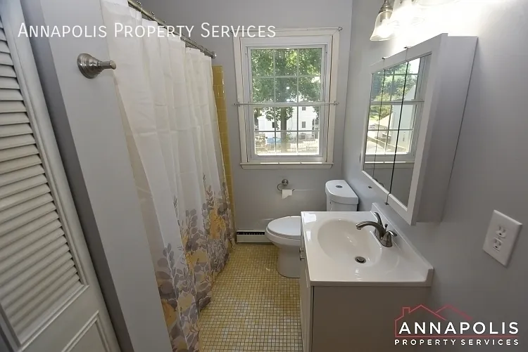 843 Harbor View Ter — Photo 15