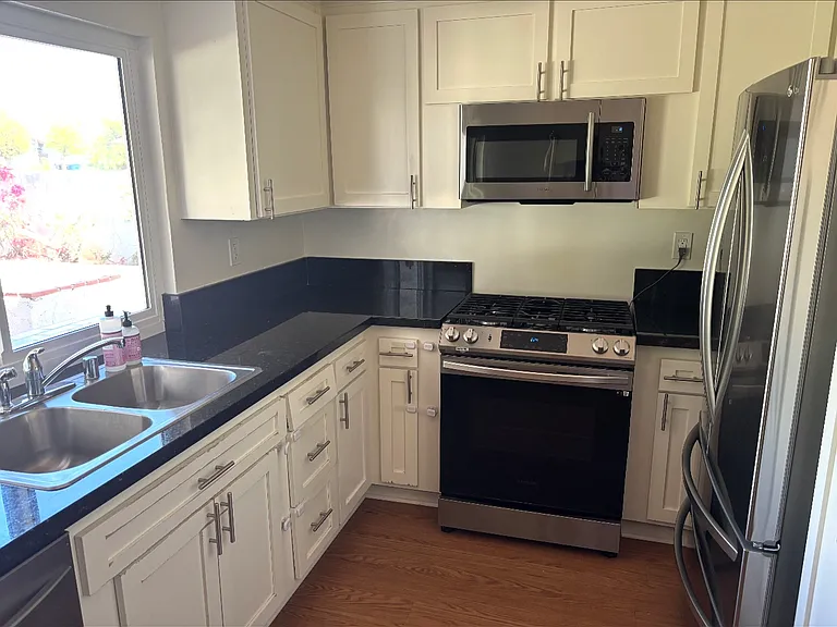 11700 Sierra Morena Ct — Photo 3