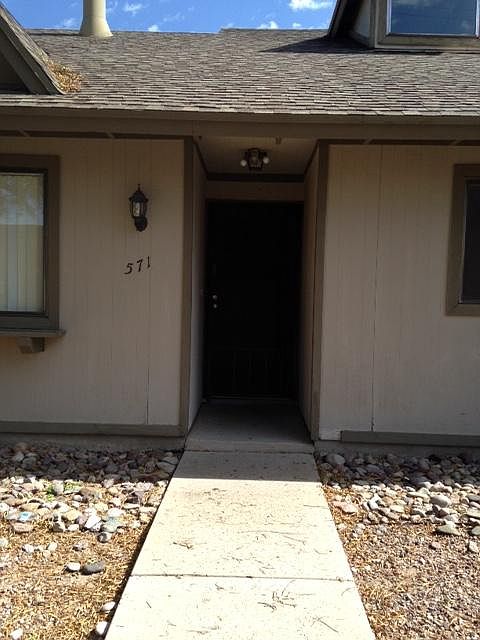 1st image of 571 W Redondo Dr