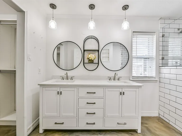 515 Valley Dr — Photo 15