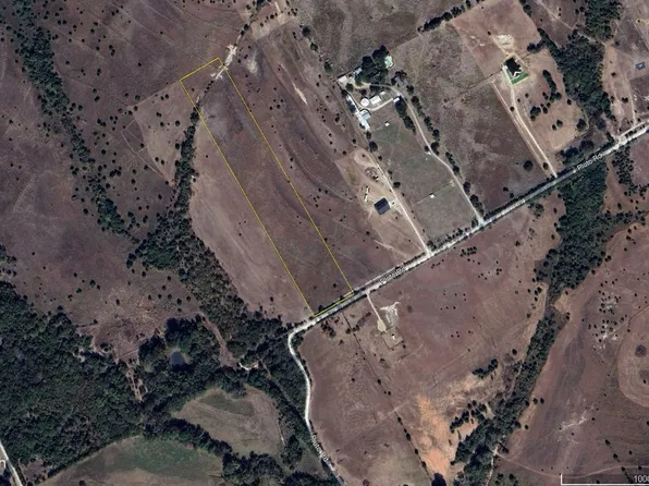 7 Pluto Rd, Milford, TX 76670