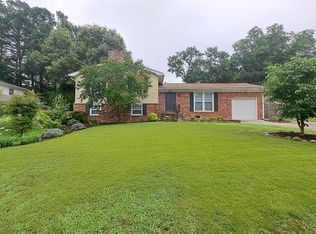 320 Rosemont Rd SE, Huntsville, AL 35803