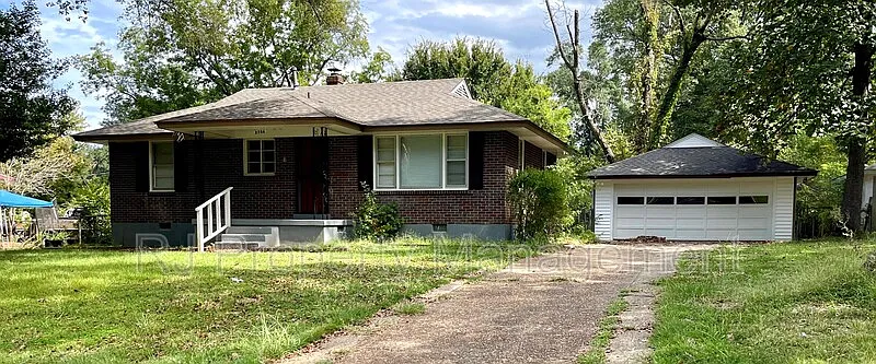 Building Photo - 3284 Parham St