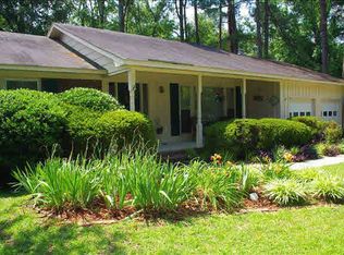 33 Beacon Hill Rd, Columbia, SC 29210