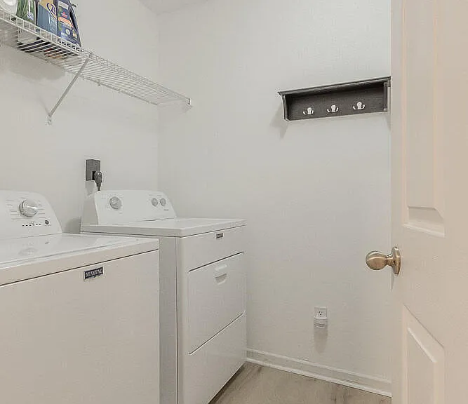 1432 Greyfield Dr — Photo 39