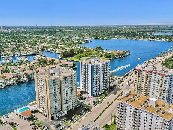 3rd image of 1410 S Ocean Drive #1508