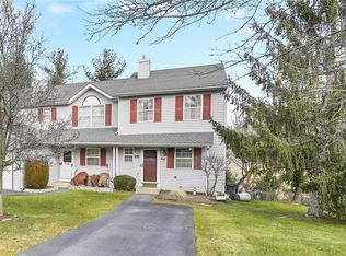 64 Lois Ln, Monroe, NY