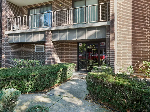 8350 W Addison St APT 101, Chicago, IL 60634