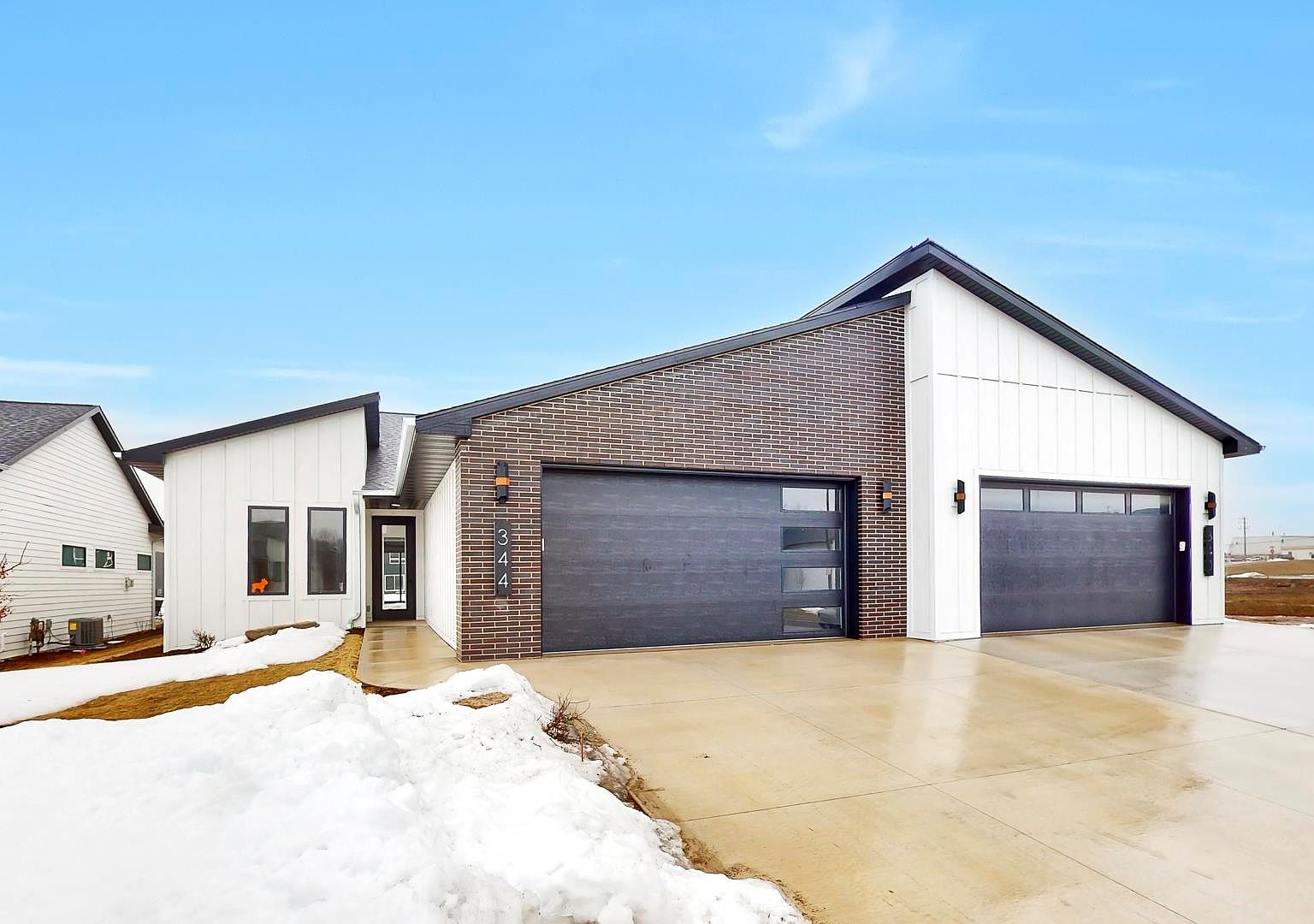 344 Aldon Cir, Green Bay, WI 54304 Zillow