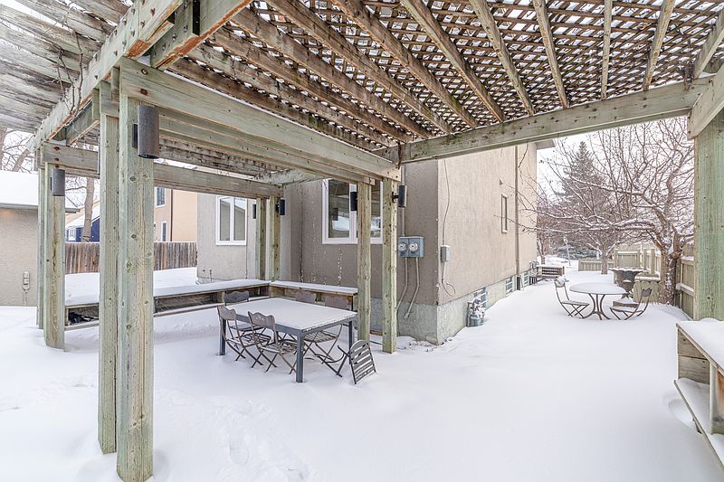 Winnipeg Apartment for rent - 2 Bedrooms — photo 4